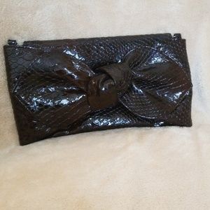SR Squared Bow Clutch